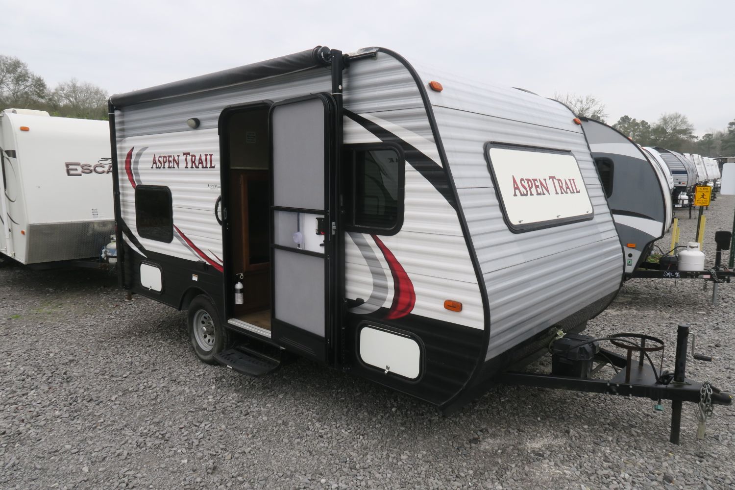 USED 2014 DUTCHMEN ASPEN TRAIL 1500BH Overview Berryland Campers