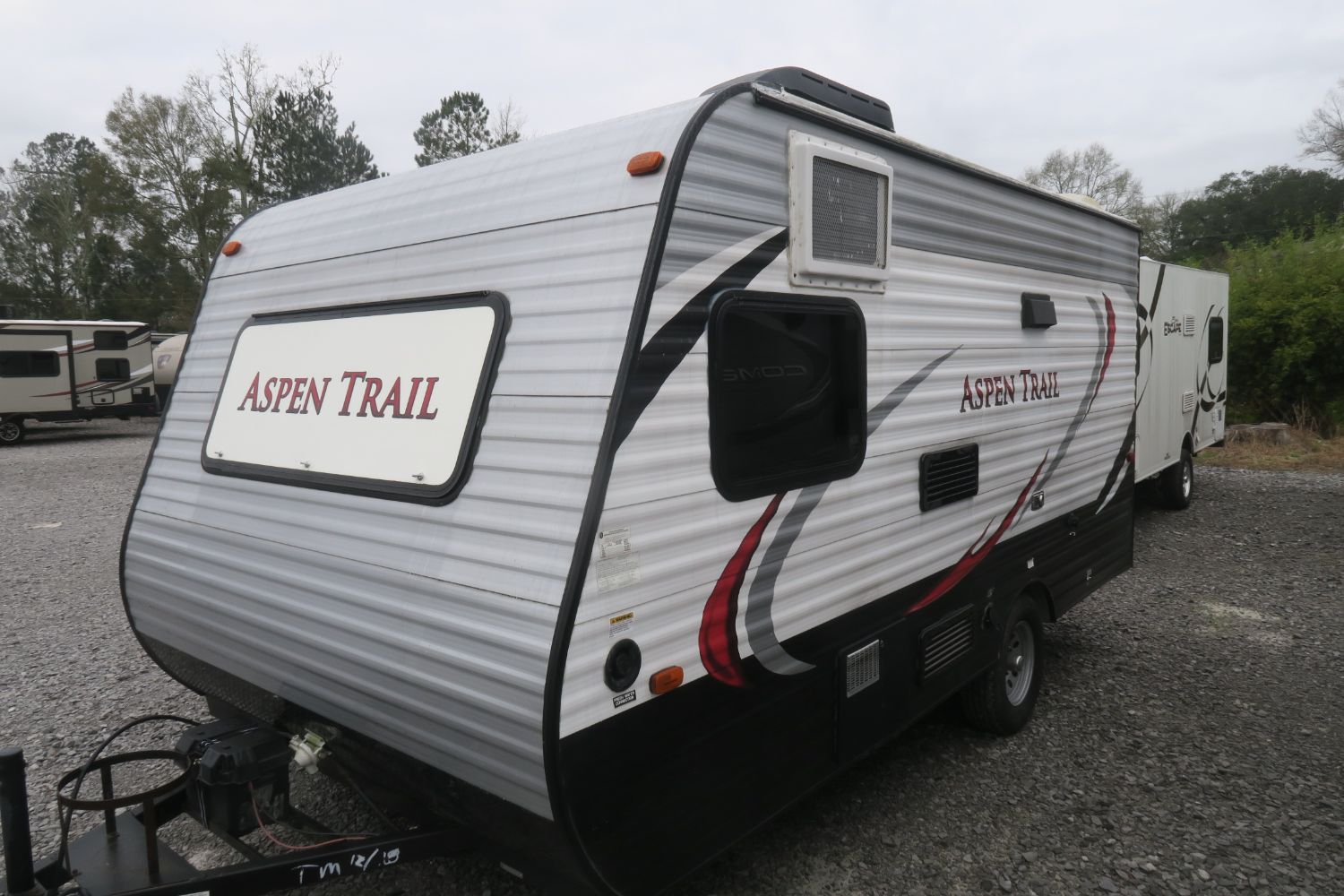 USED 2014 DUTCHMEN ASPEN TRAIL 1500BH - Overview | Berryland Campers