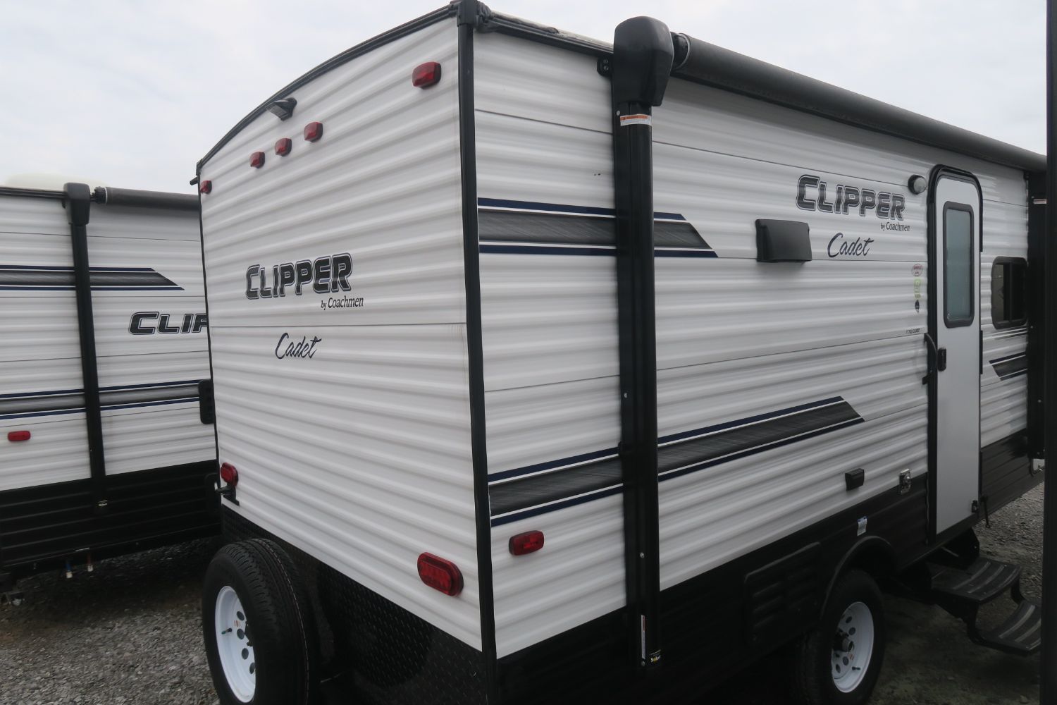 NEW 2019 CLIPPER CADET 17CFQ - Overview | Berryland Campers