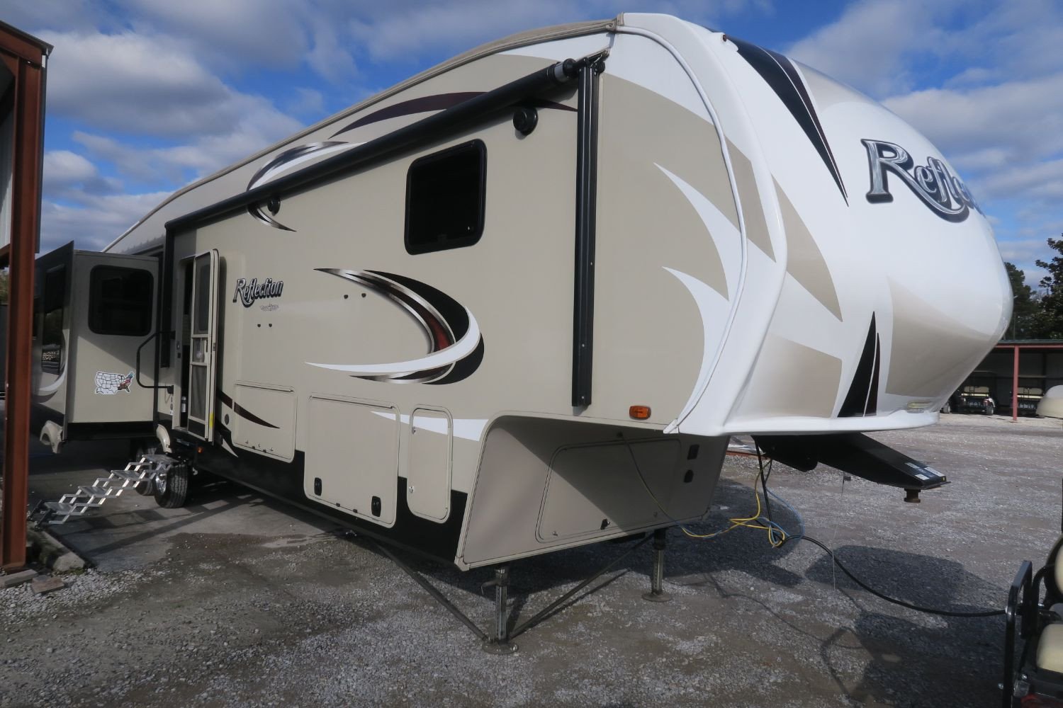 USED 2017 REFLECTION BUNKHOUSE 376BHS - Overview | Berryland Campers