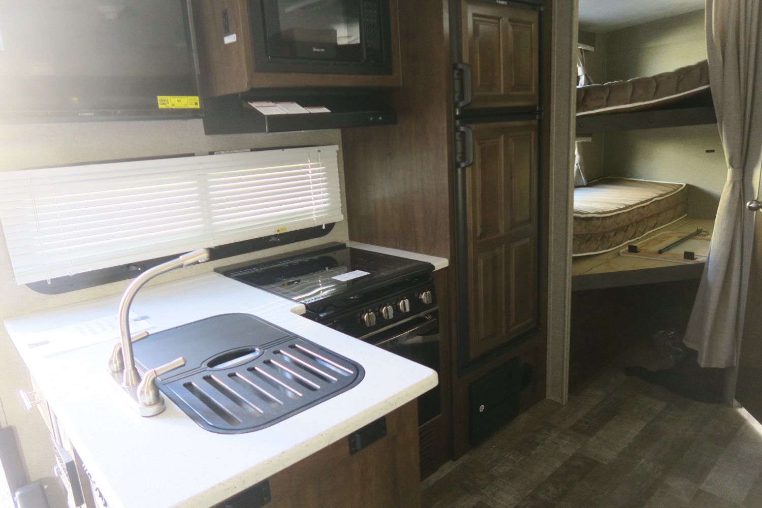 NEW 2019 ROCKWOOD MINI LITE 2509S Overview Berryland Campers