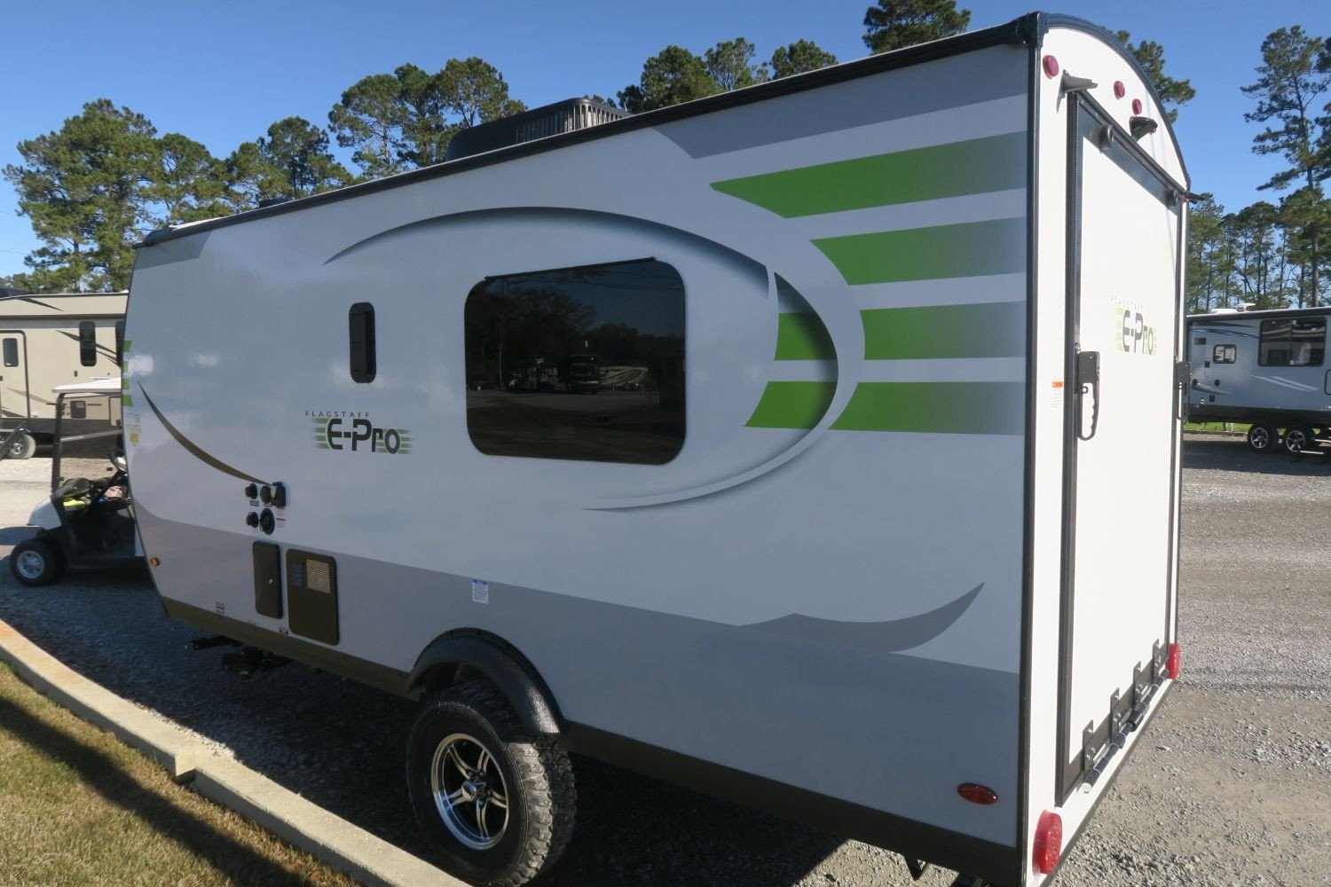 NEW 2019 FLAGSTAFF EPRO 16TH Overview Berryland Campers