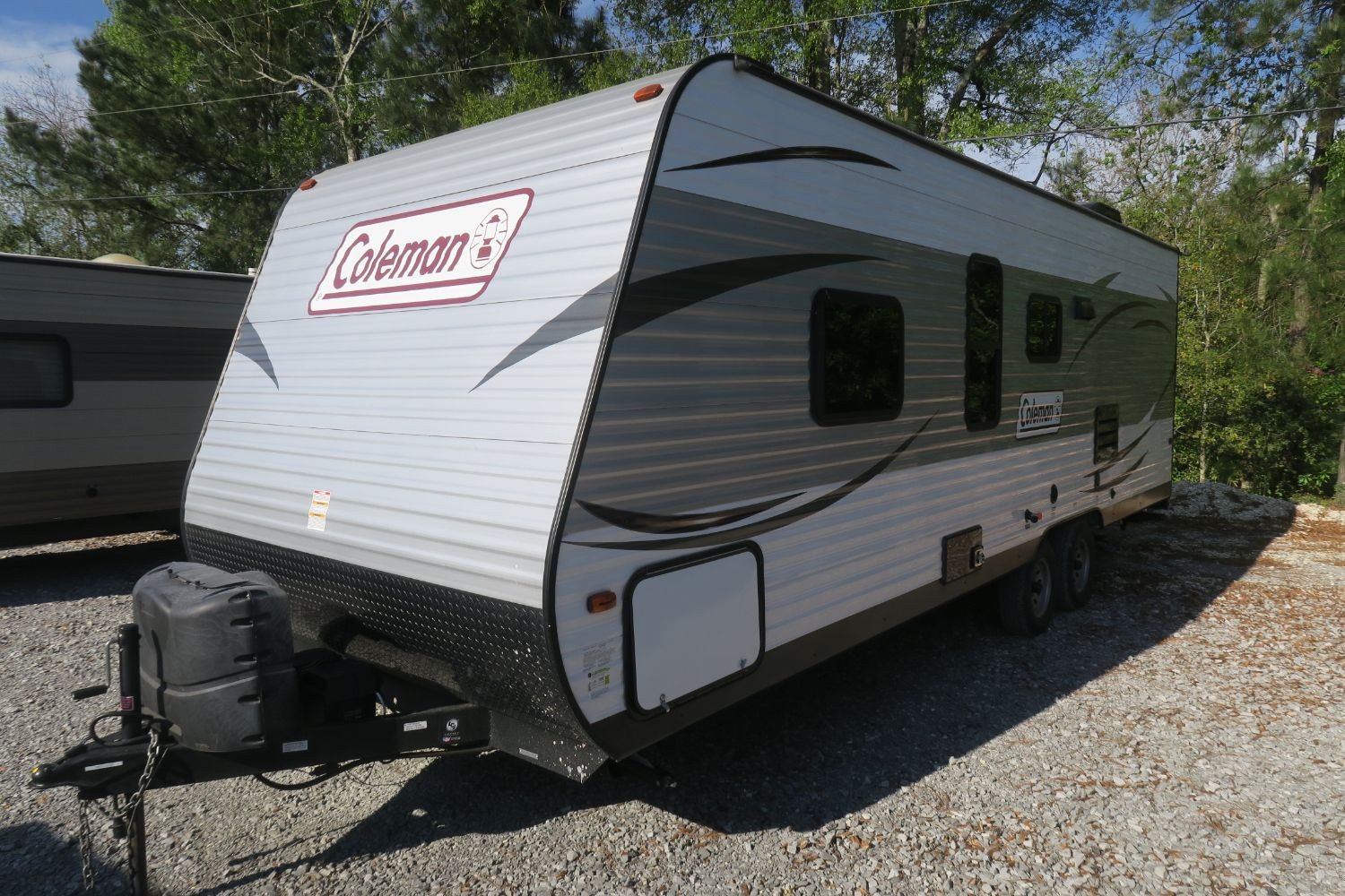 USED 2016 COLEMAN 274BH Overview Berryland Campers