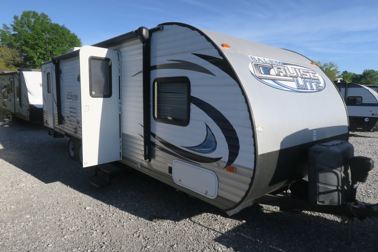 USED 2015 SALEM 262BHXL - Overview | Berryland Campers