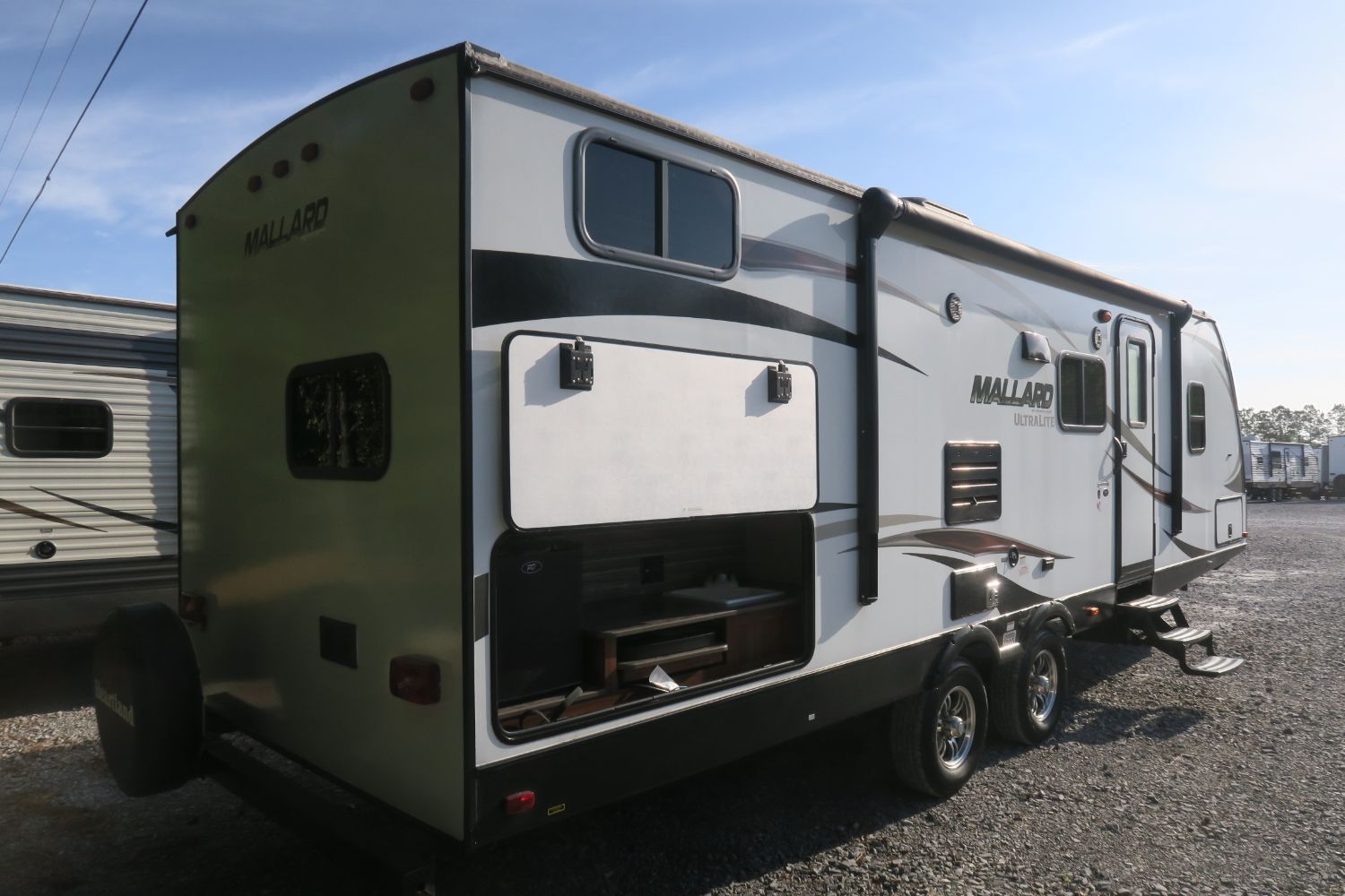 USED 2018 MALLARD M26 Overview Berryland Campers