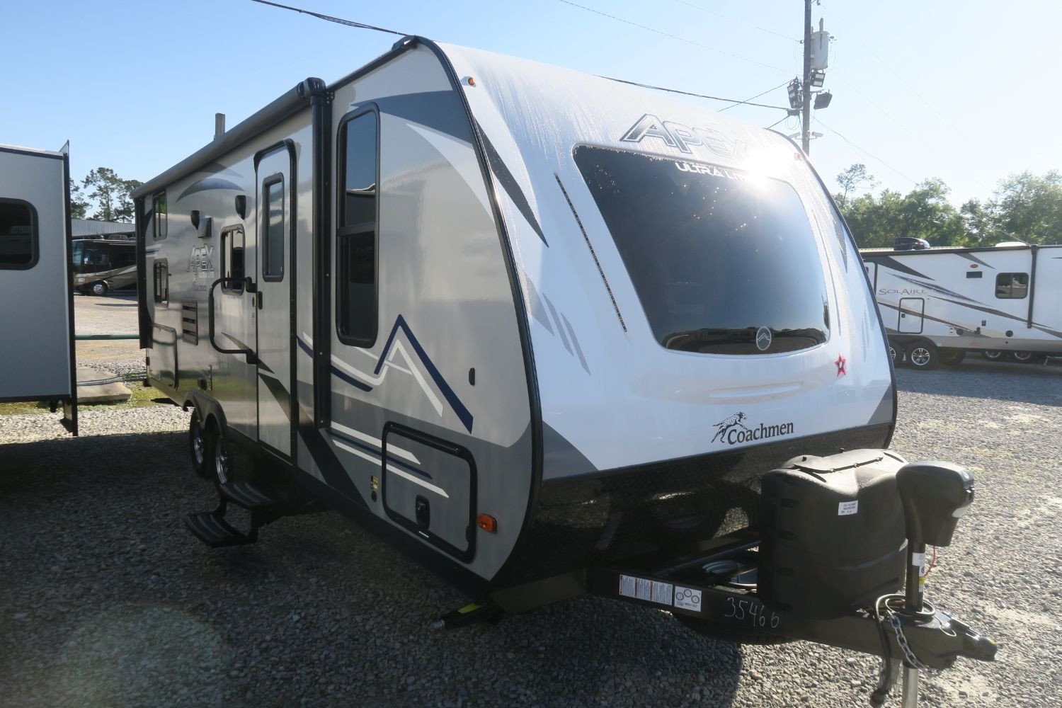 NEW 2020 APEX 245BHS - Overview | Berryland Campers