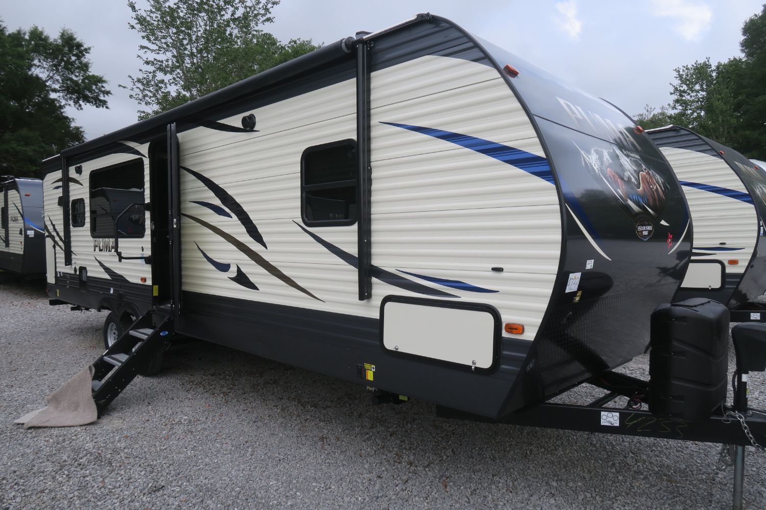 NEW 2020 PUMA 28RKSS - Overview | Berryland Campers