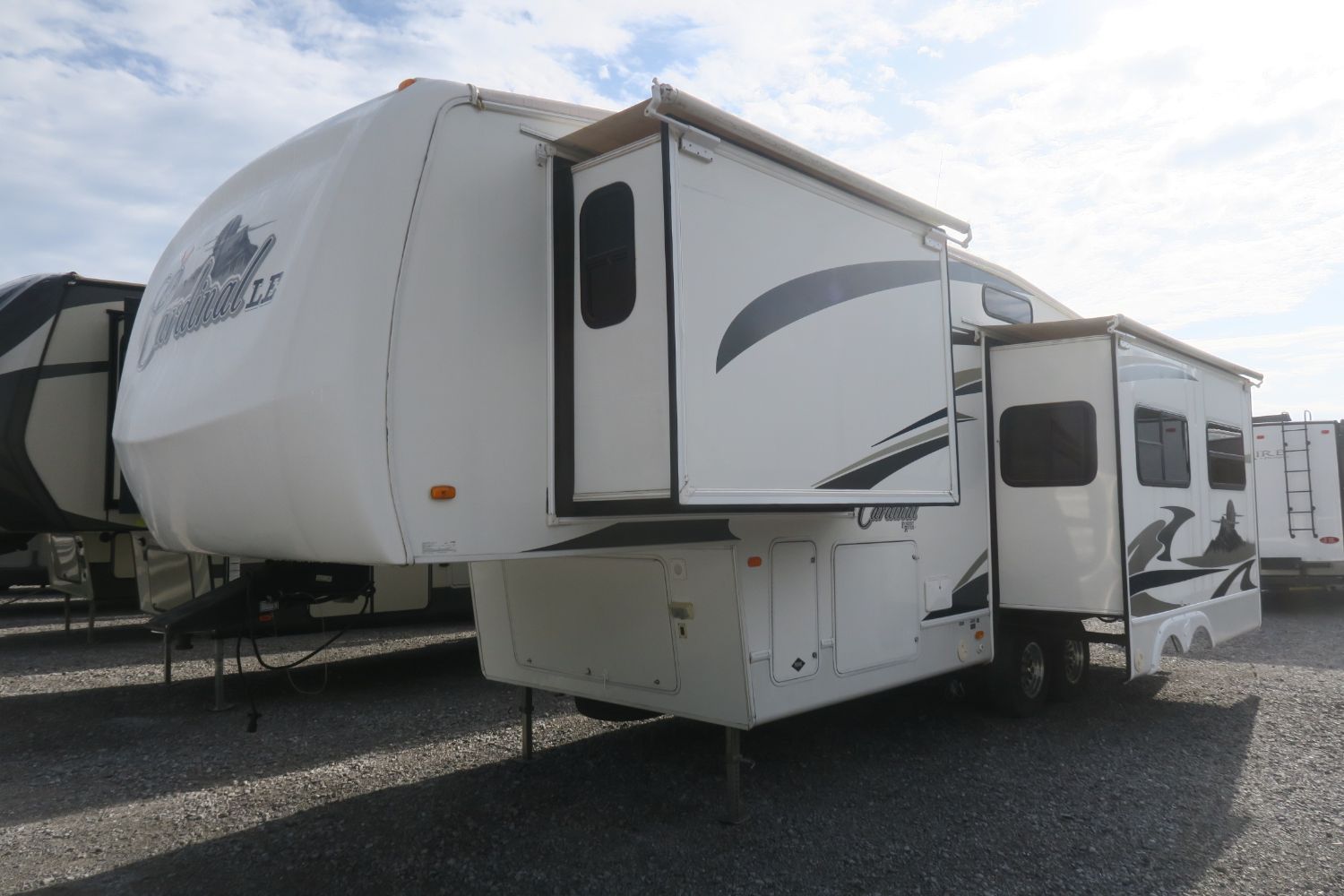 USED 2008 CARDINAL LIMITED 30WBLE - Overview | Berryland Campers