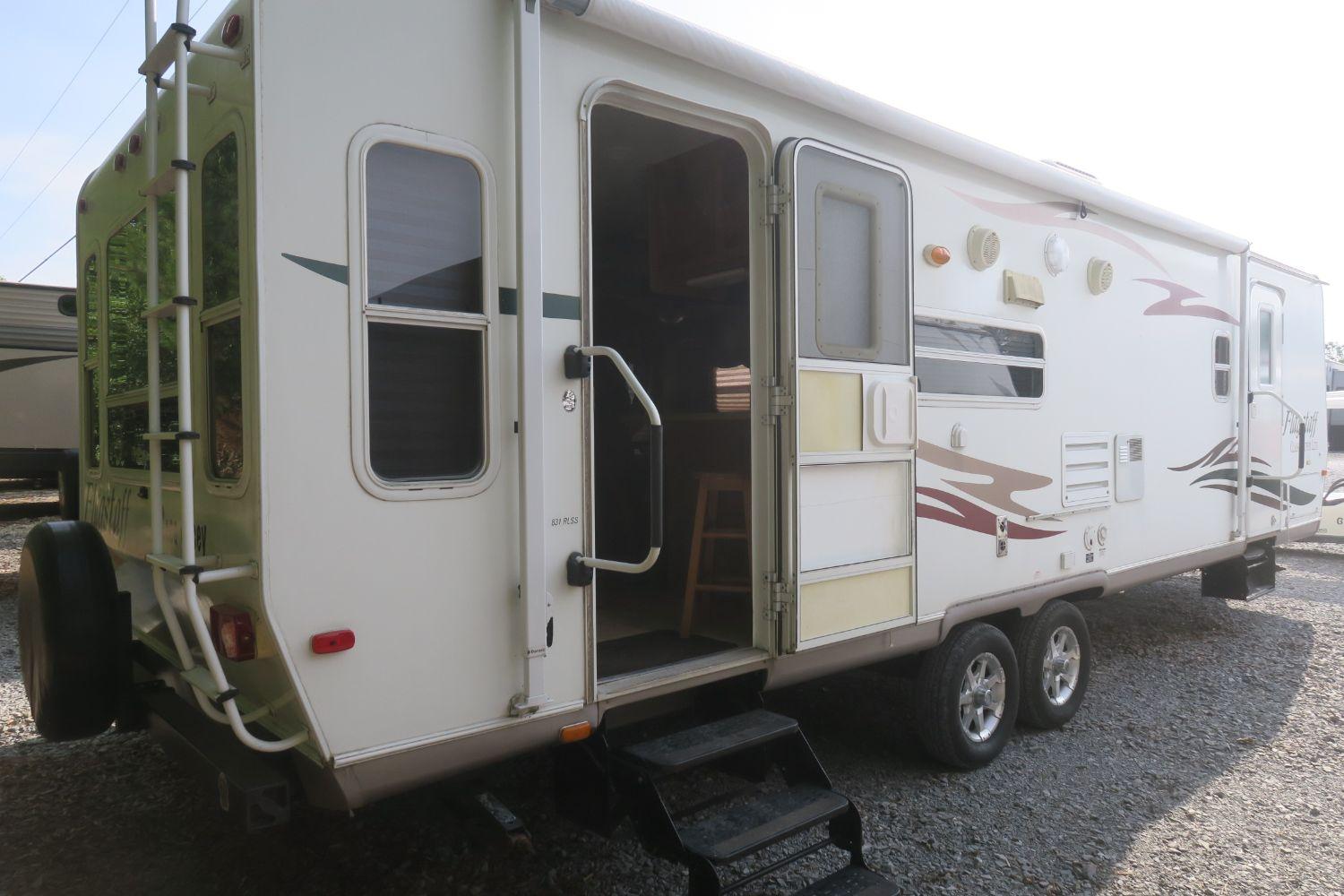 2008 flagstaff travel trailer