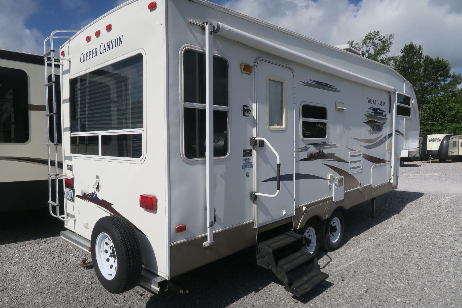 USED 2006 SPRINTER COPPER CANYON Overview Berryland Campers