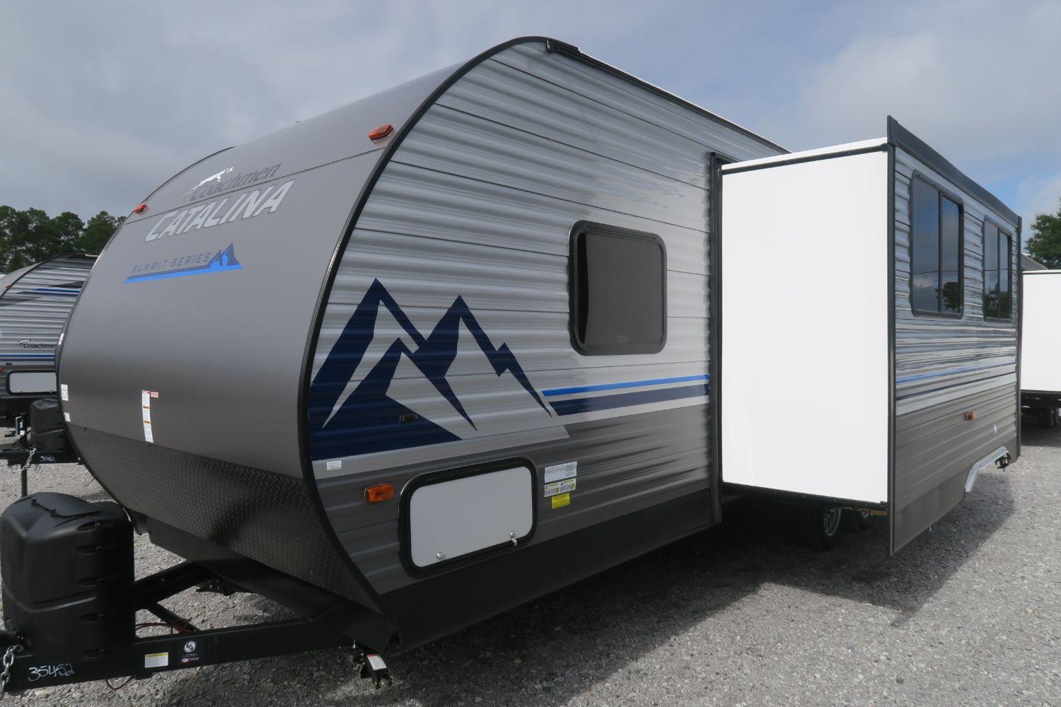 NEW 2020 CATALINA SUMMIT 261BHS Overview Berryland Campers