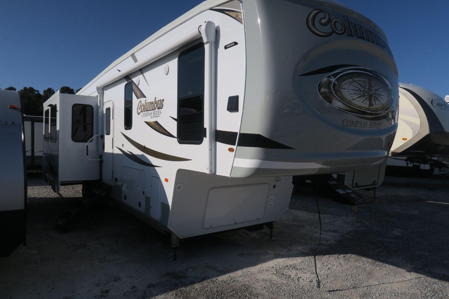 NEW 2020 COLUMBUS COMPASS 374BHC Overview Berryland Campers