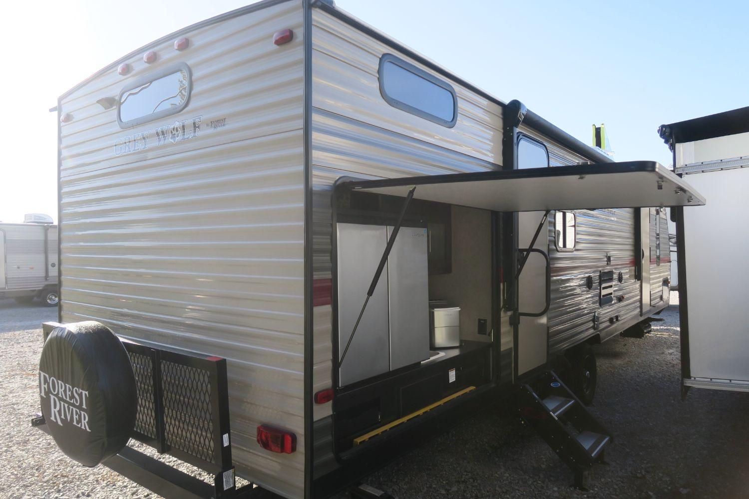 USED 2019 CHEROKEE GREY WOLF 29TE Overview Berryland Campers
