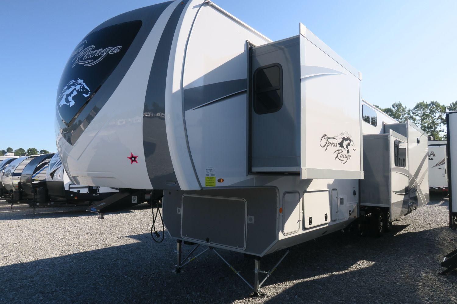 NEW 2020 OPEN RANGE 371MBH - Overview | Berryland Campers