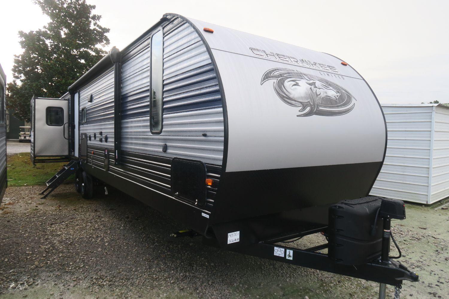 NEW 2020 CHEROKEE 306MM Overview Berryland Campers