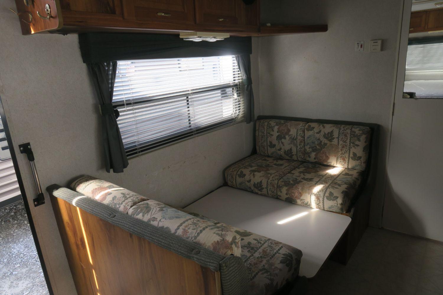 USED 2001 ROCKWOOD 23 Overview Berryland Campers