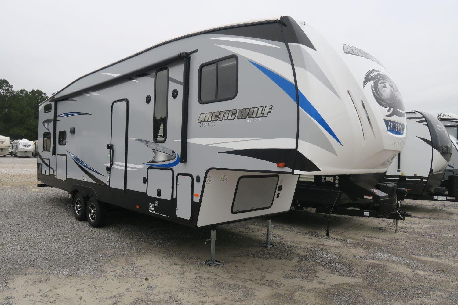 NEW 2020 CHEROKEE ARCTIC WOLF 287BH - Overview | Berryland Campers