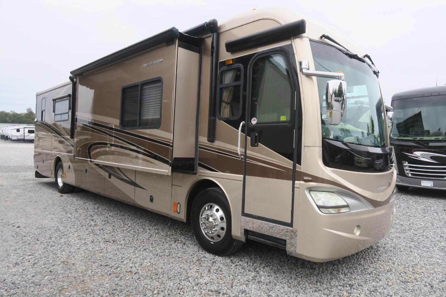 USED 2008 REVOLUTION 40E - Overview | Berryland Campers