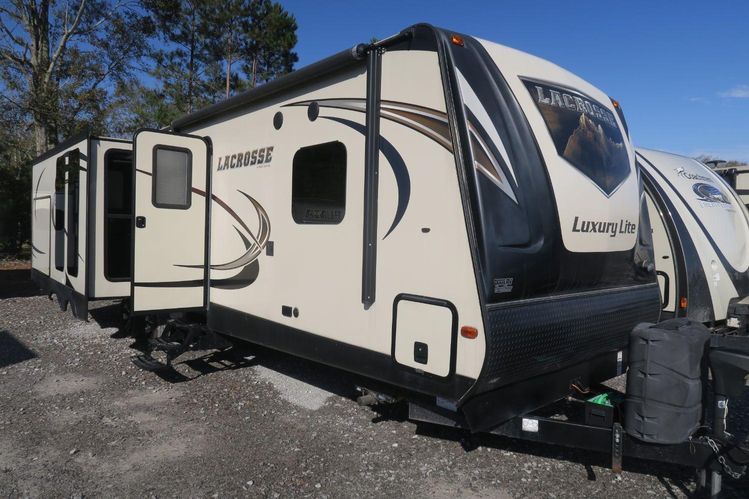 USED 2016 LACROSSE 330RST Overview Berryland Campers