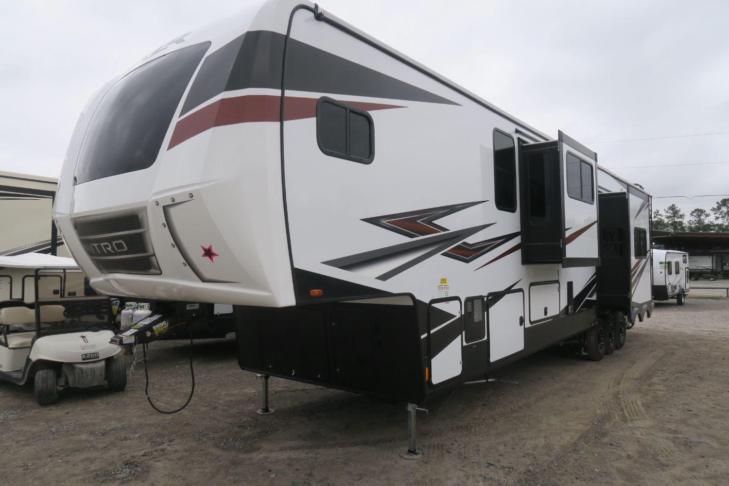 NEW 2020 XLR NITRO 405 Overview Berryland Campers