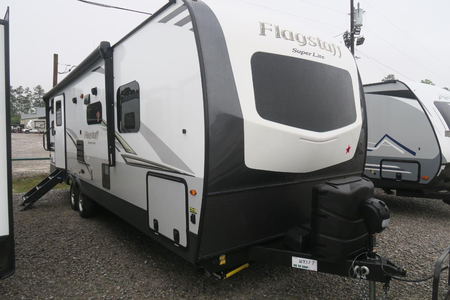 NEW 2021 FLAGSTAFF SUPER LITE 27BHWS Overview Berryland Campers