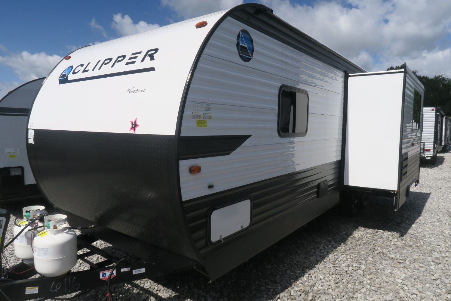 NEW 2021 CLIPPER 262BHS - Overview | Berryland Campers