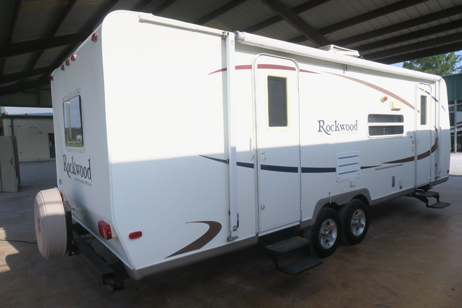 USED 2005 ROCKWOOD 2603 Overview Berryland Campers