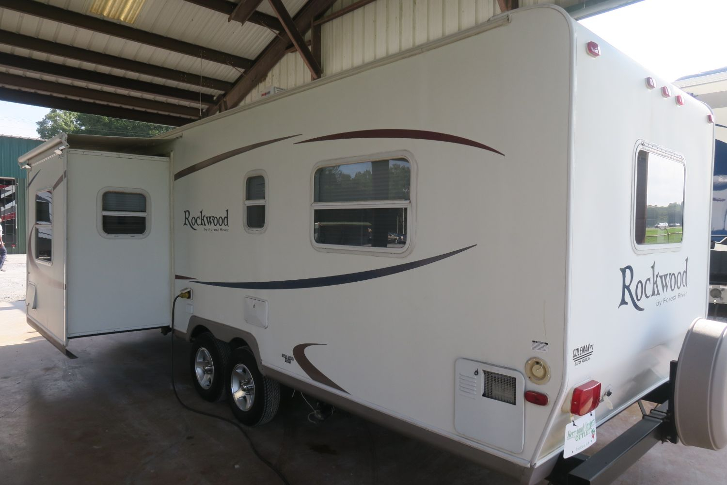 USED 2005 ROCKWOOD 2603 Overview Berryland Campers