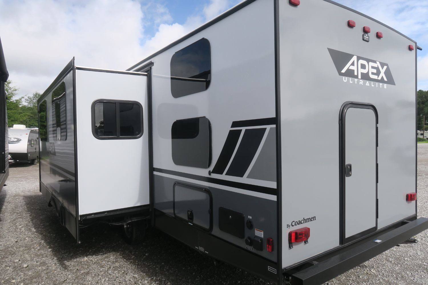 NEW 2021 APEX 290BHS Overview Berryland Campers