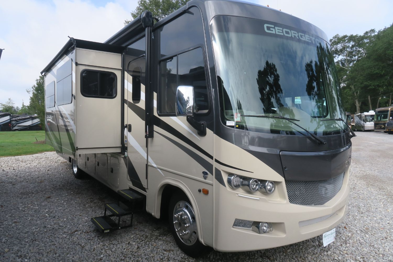 NEW 2021 GEORGETOWN 5 SERIES GT5 34H - Overview | Berryland Campers