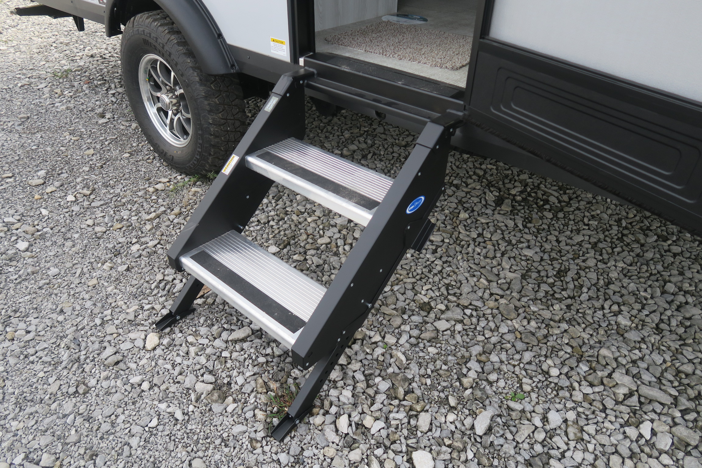 NEW 2021 FLAGSTAFF EPRO 19FD Overview Berryland Campers