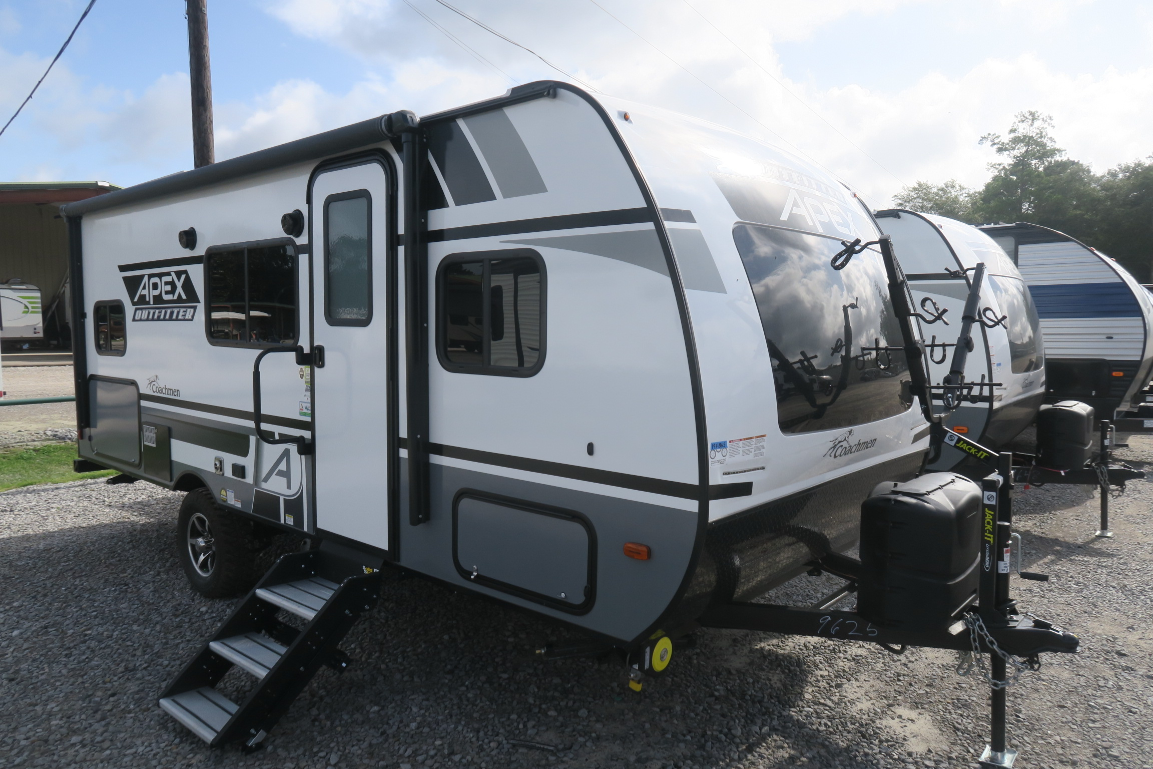 NEW 2021 APEX NANO 194BHS Overview Berryland Campers