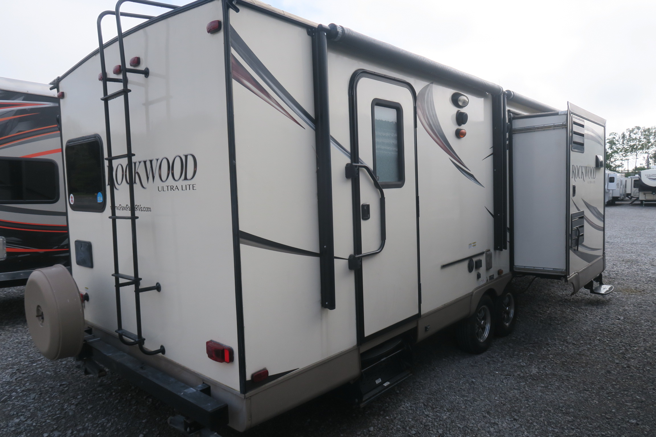 USED 2015 ROCKWOOD ULTRA LITE 2910TS Overview Berryland Campers
