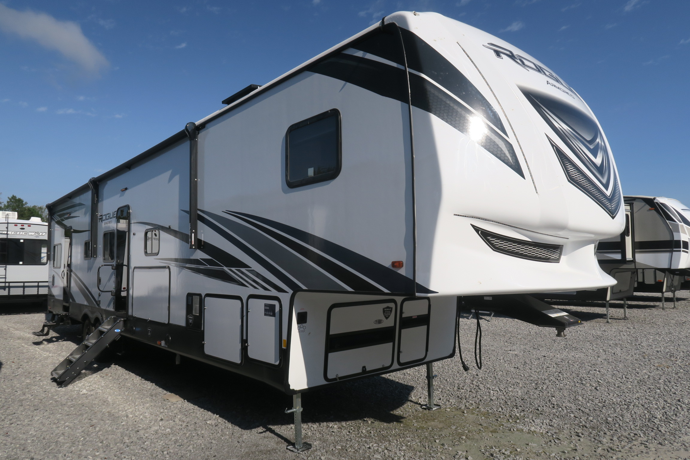 NEW 2021 ROGUE ARMORED 4007V - Overview | Berryland Campers