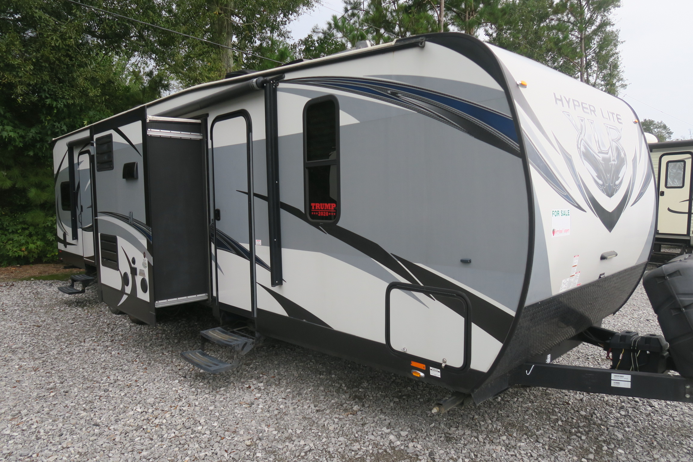 USED 2017 XLR HYPERLITE 30HDS Overview Berryland Campers