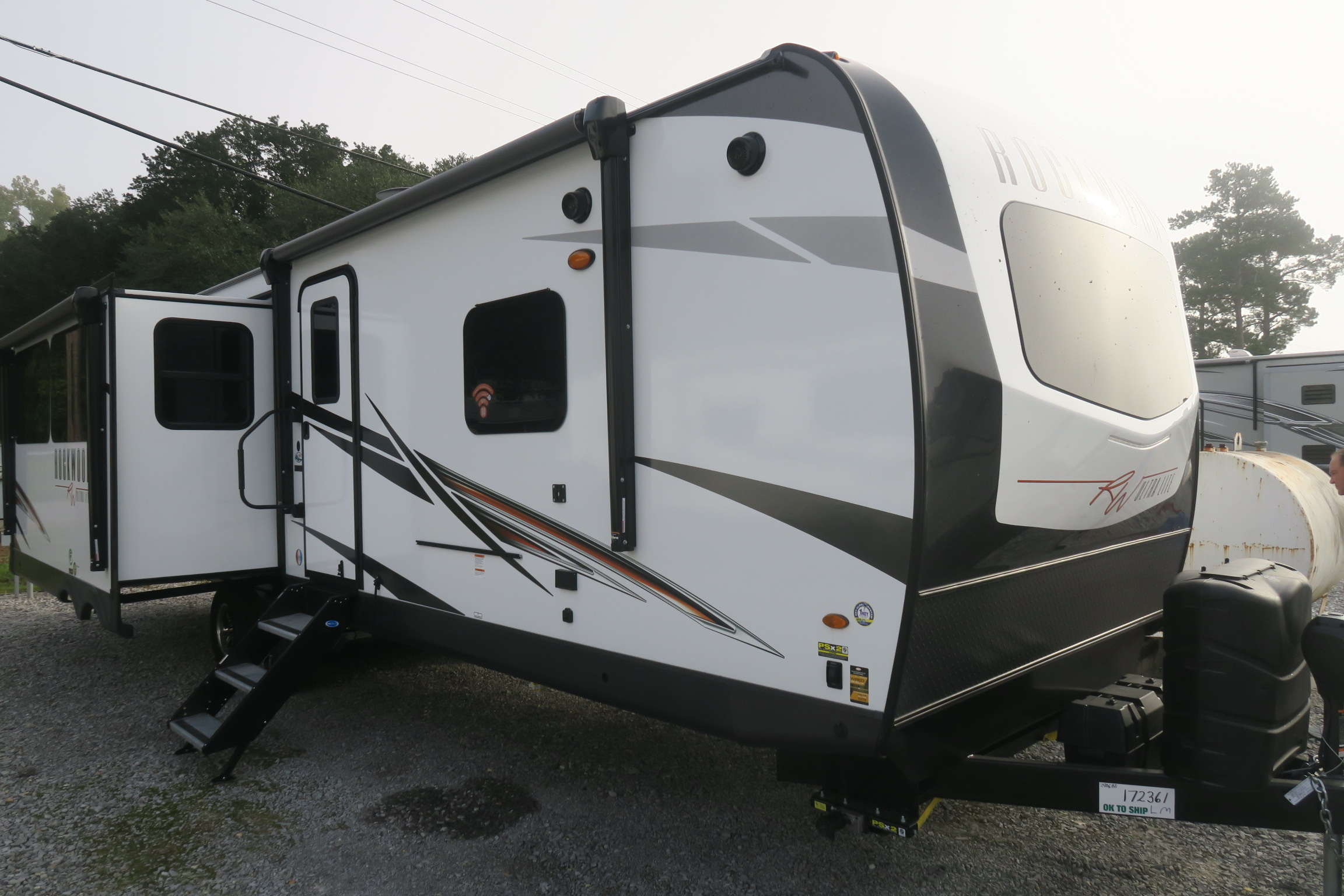 NEW 2021 ROCKWOOD ULTRA LITE 2906BS Overview Berryland Campers