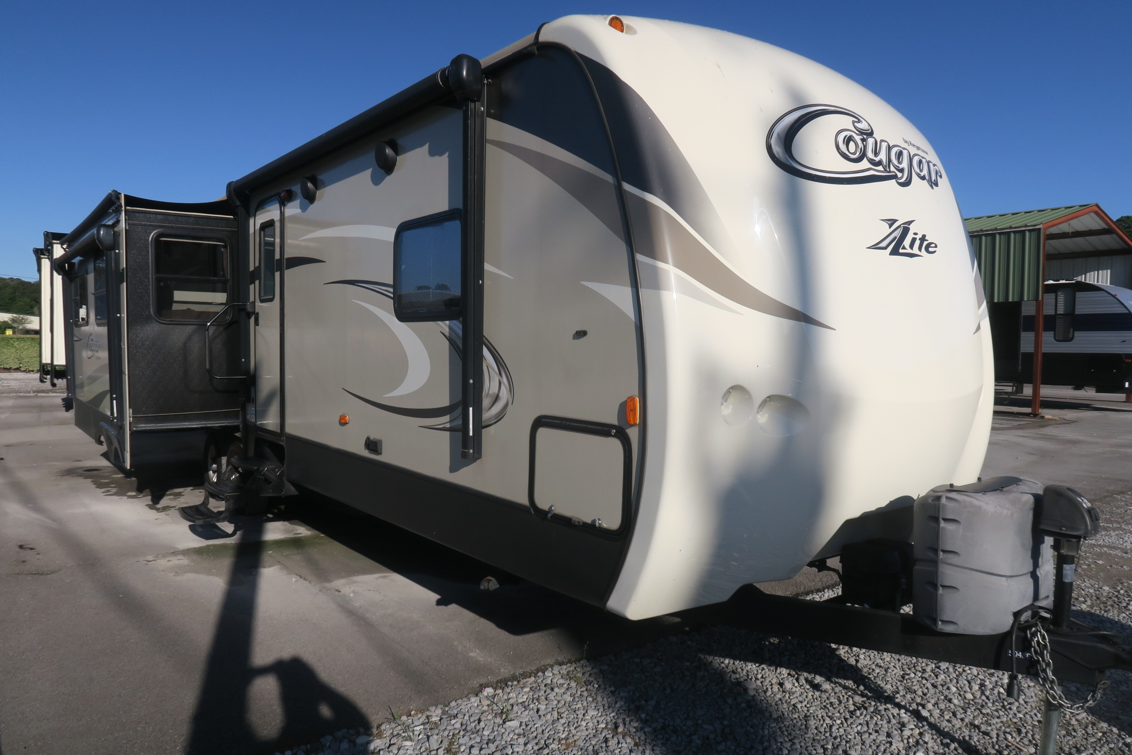 USED 2016 COUGAR 30RL Overview Berryland Campers