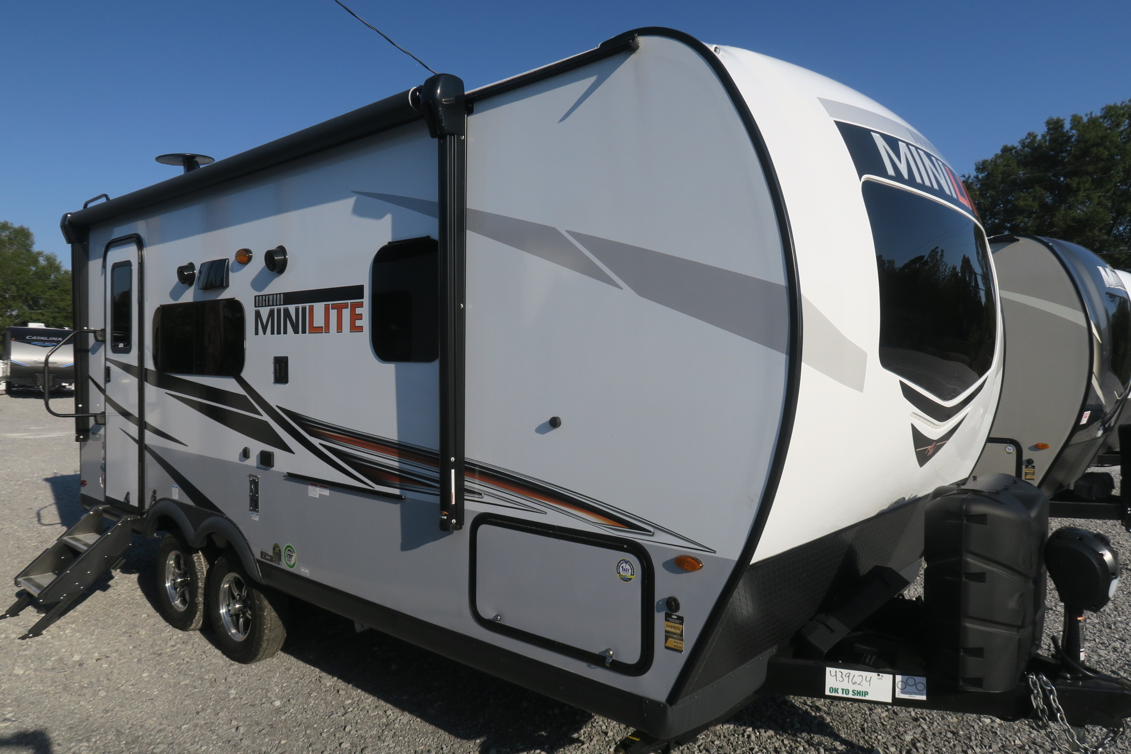 NEW 2021 ROCKWOOD MINI LITE 2109S - Overview | Berryland Campers