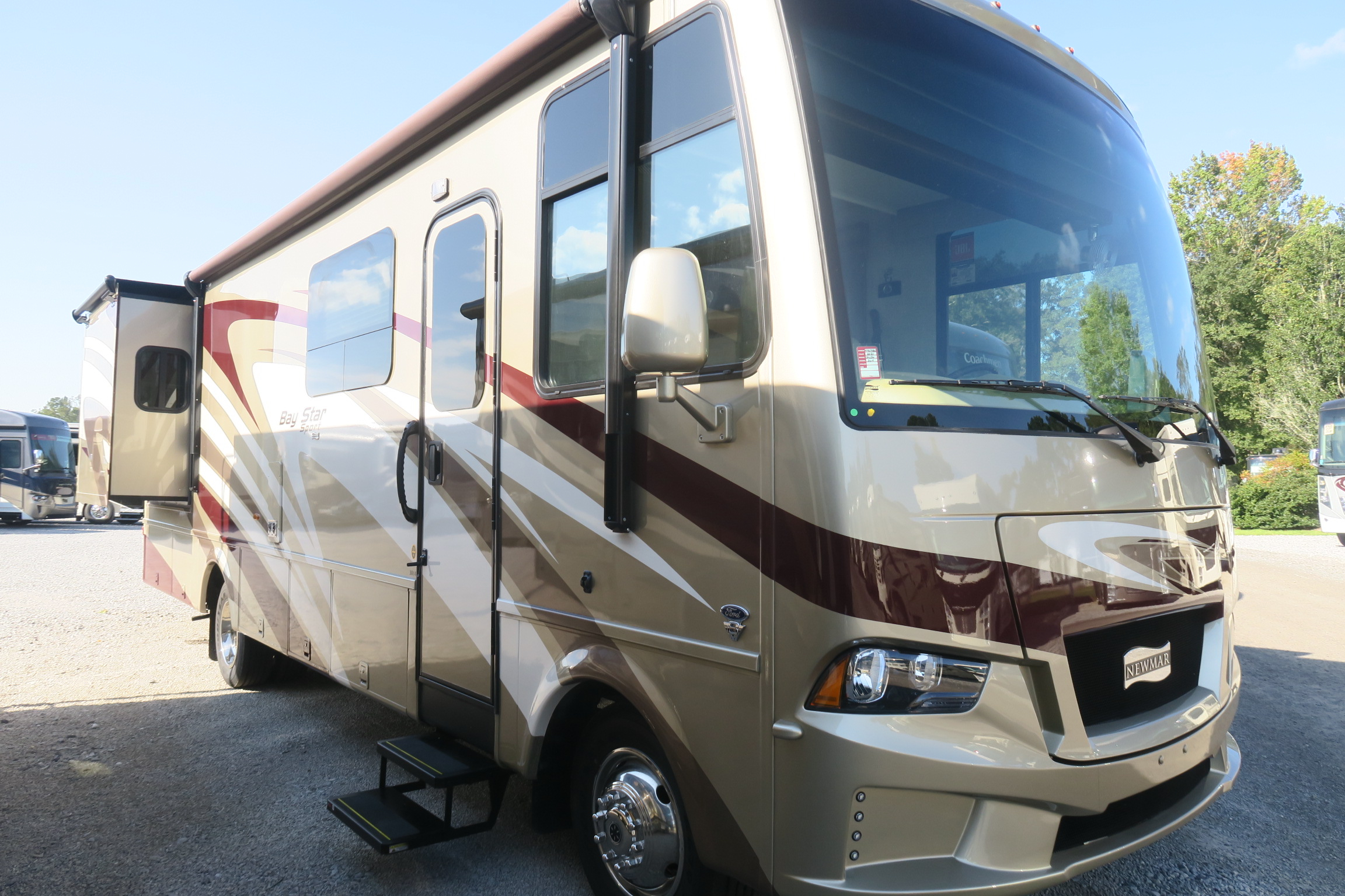 New Newmar Motorhomes For Sale Berryland Campers