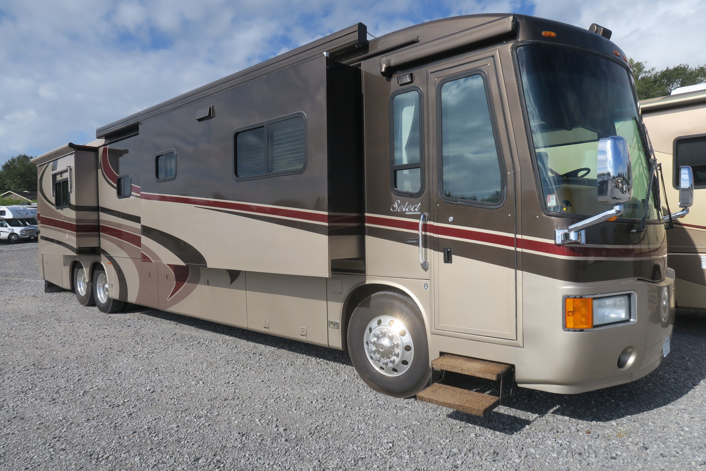 travel supreme motorhomes