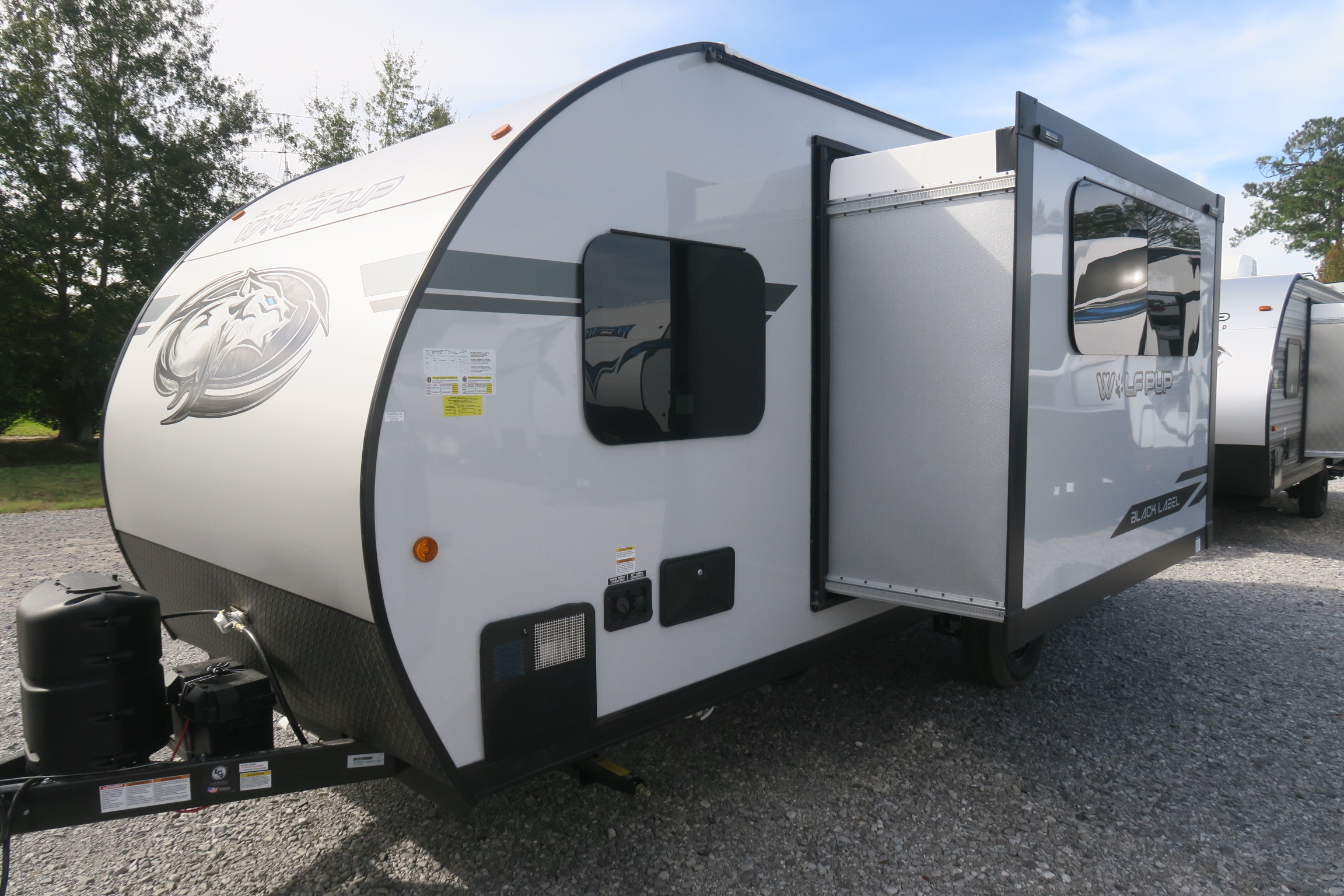 NEW 2021 CHEROKEE WOLF PUP 17JGBL Overview Berryland Campers