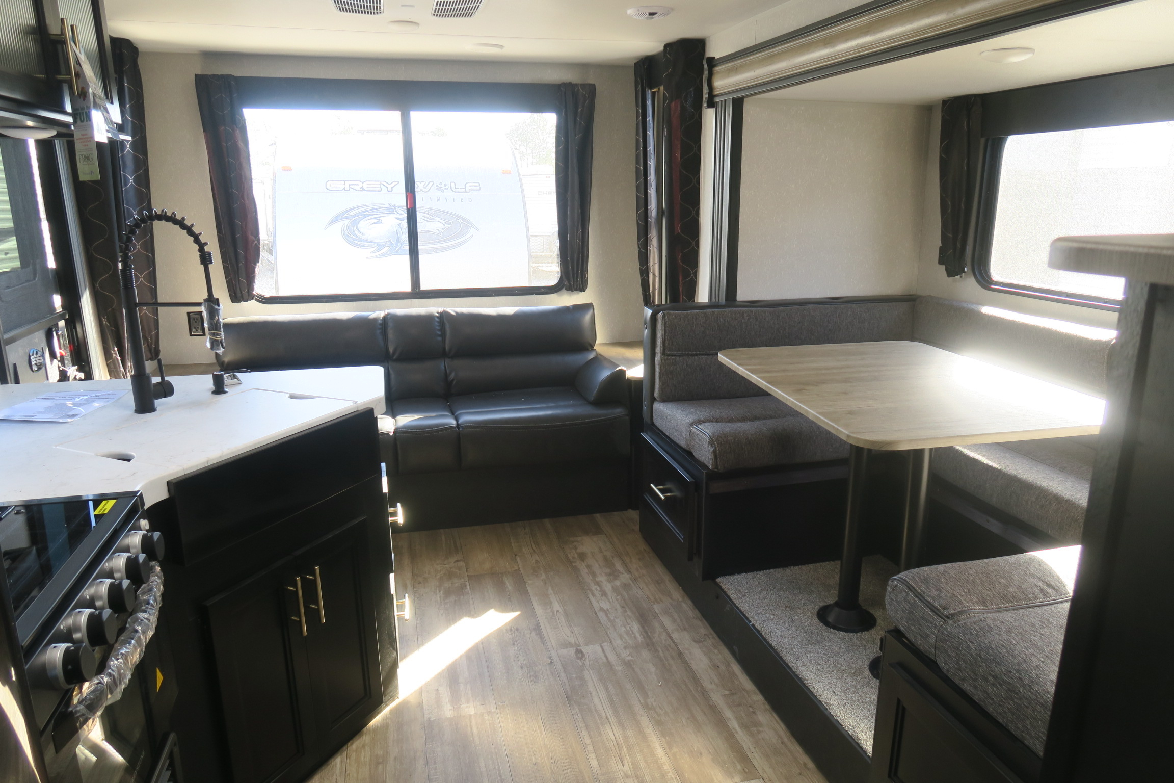 NEW 2021 CHEROKEE GREY WOLF 23MK Overview Berryland Campers