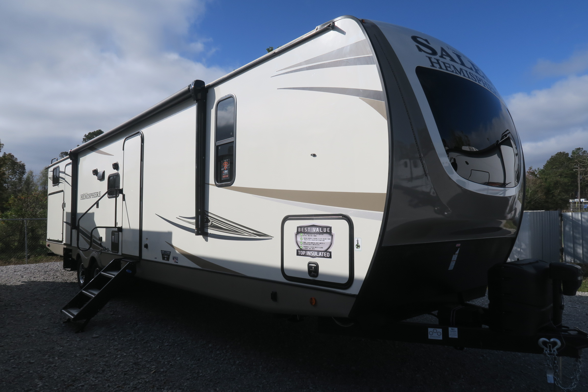 NEW 2021 SALEM HEMISPHERE GLX 314BUD Overview Berryland Campers