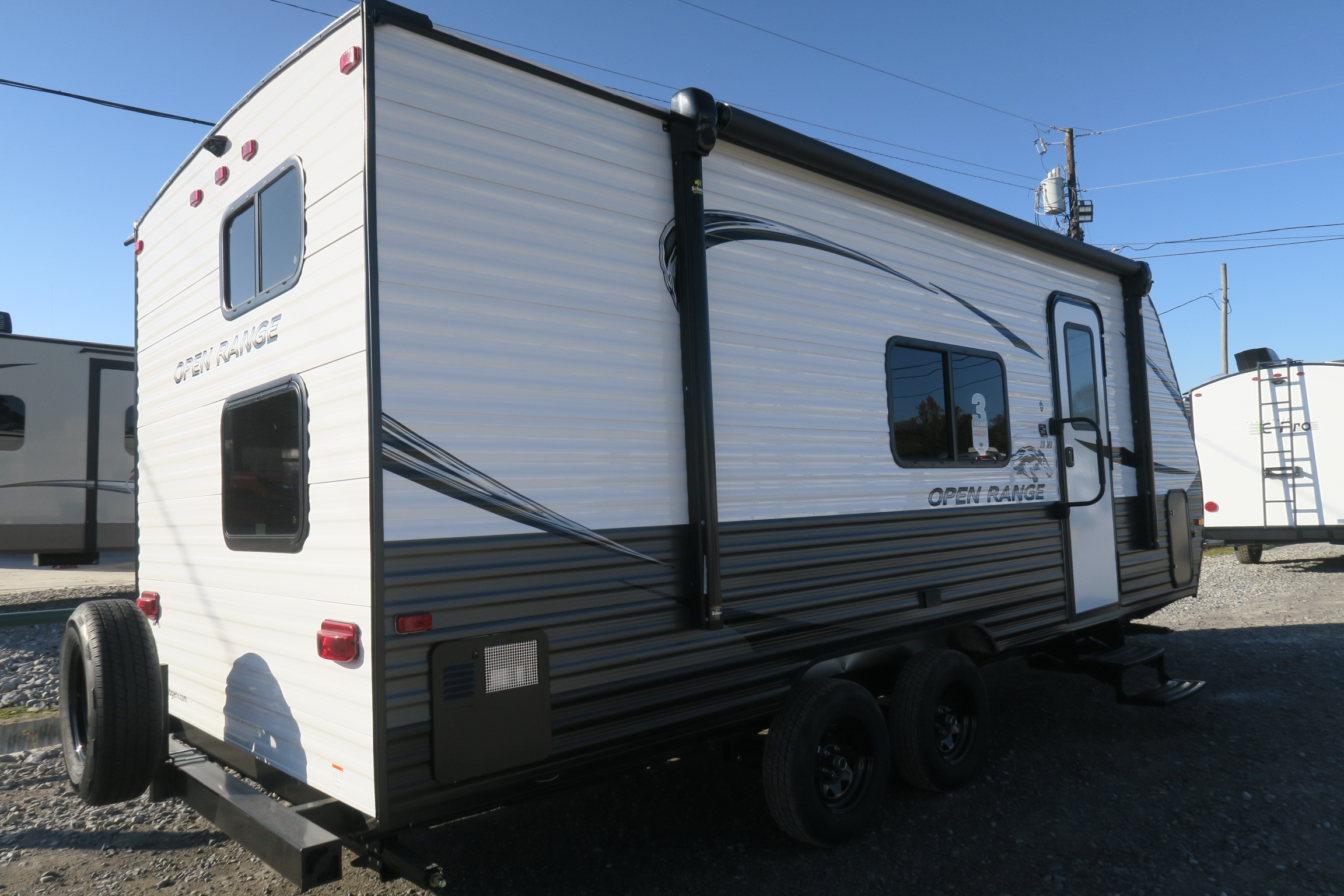 NEW 2021 HIGHLAND RIDGE RV OPEN RANGE 20MB Overview Berryland Campers