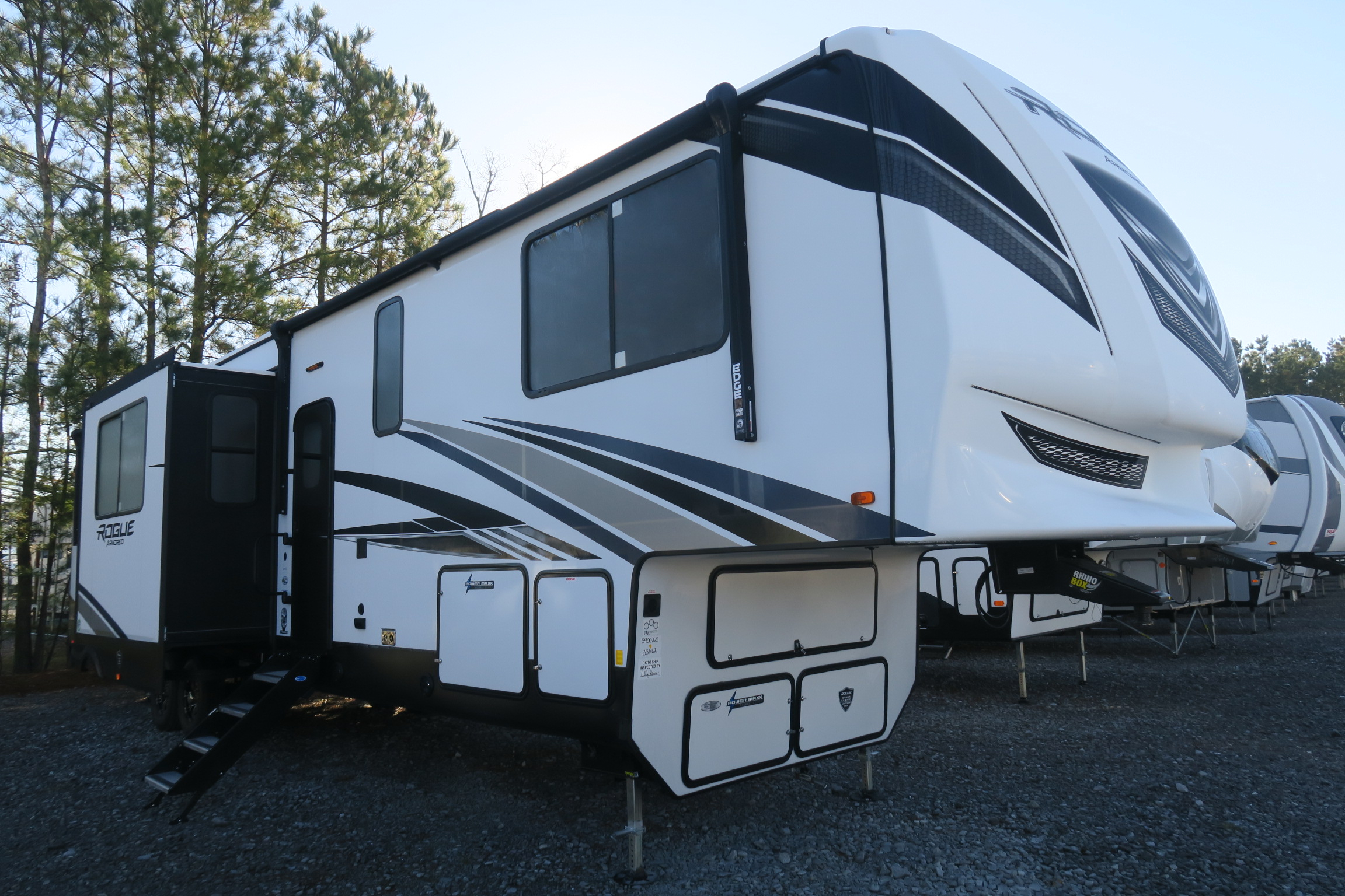 NEW 2021 ROGUE ARMORED 351G - Overview | Berryland Campers