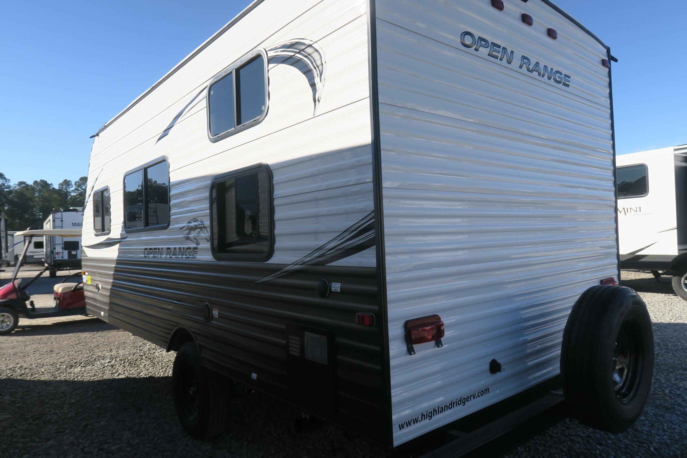 NEW 2021 OPEN RANGE 19BH Overview Berryland Campers