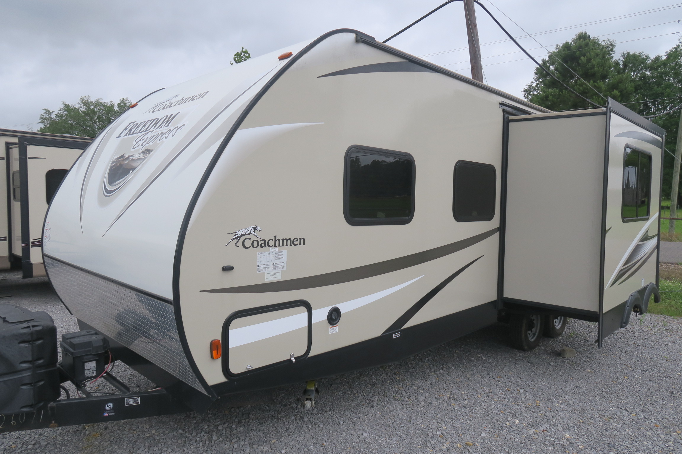 USED 2017 COACHMEN 24SE Overview Berryland Campers