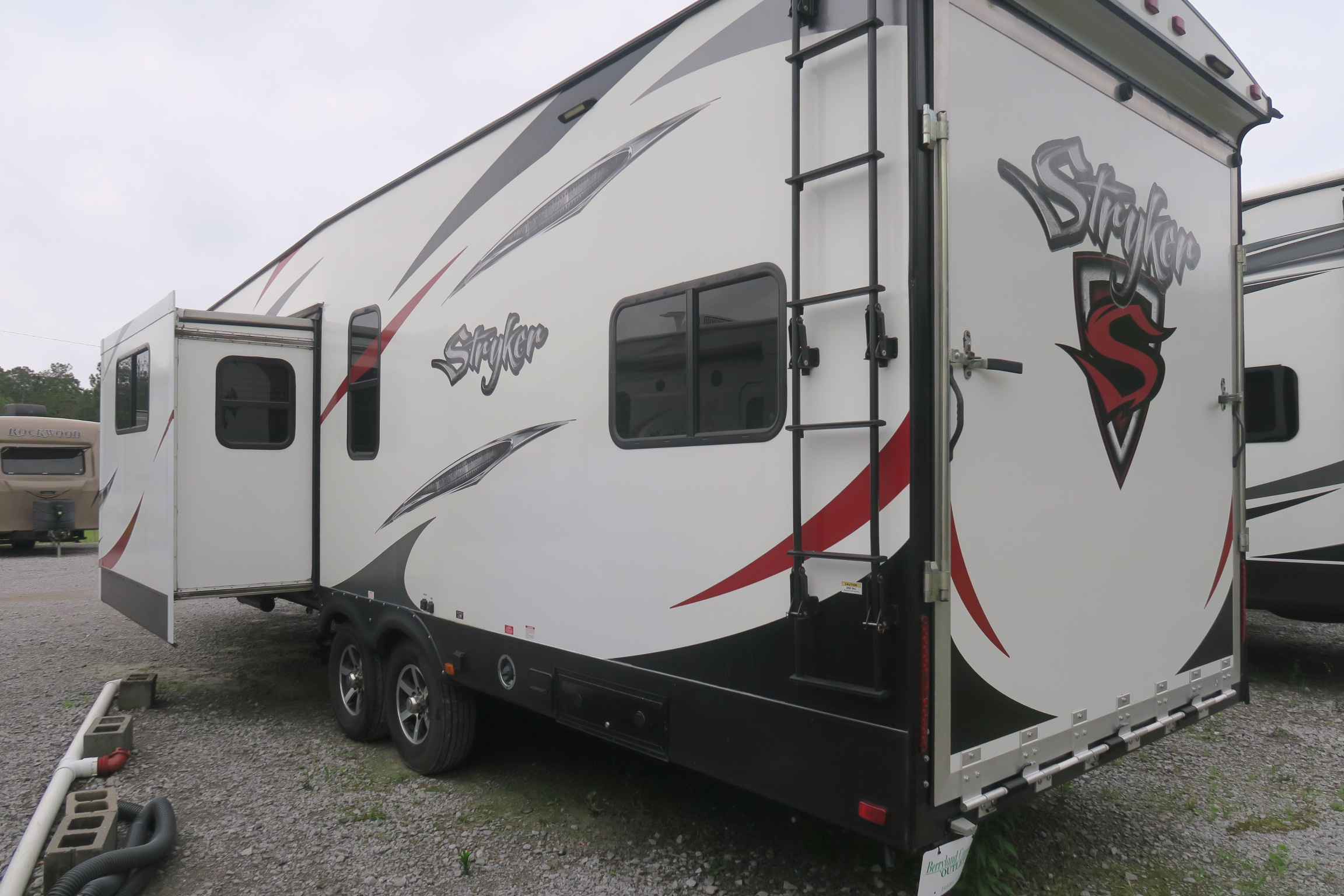 USED 2016 CRUISER STRYKER STG3010 Overview Berryland Campers