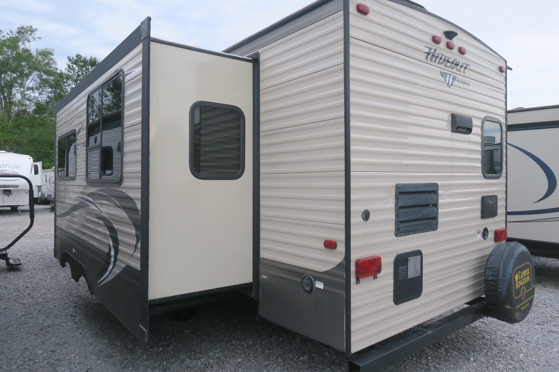 USED 2018 HIDEOUT 28RKS Overview Berryland Campers