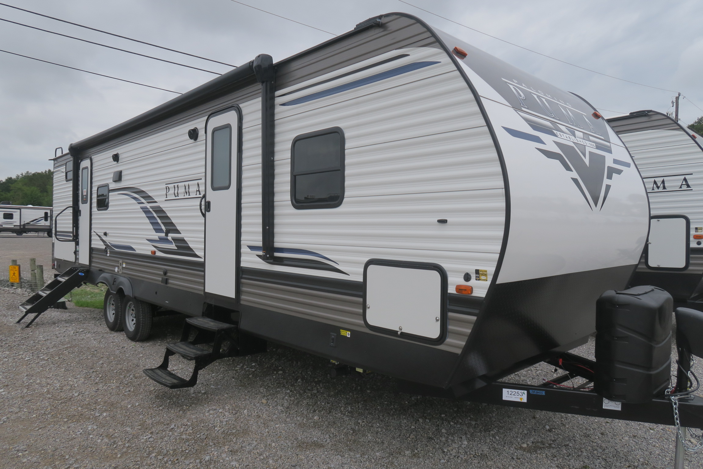 NEW 2021 PUMA 28BHSS Overview Berryland Campers